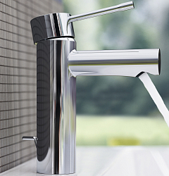 Фото Смеситель Grohe Essence New 32898001 для раковины