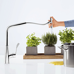 Фото Смеситель Hansgrohe Metris Select 14884000 для кухонной мойки