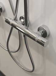 Фото Душевая стойка Hansgrohe Raindance Select S 27114000