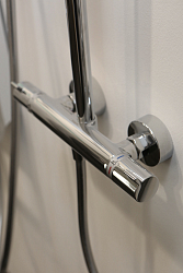 Фото Душевая стойка Hansgrohe Raindance Select S 27133400