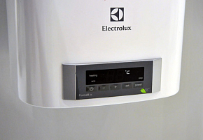 Фото Водонагреватель Electrolux EWH 80 Formax DL