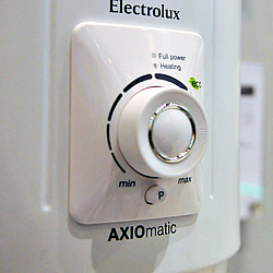 Фото Водонагреватель Electrolux EWH 80 AXIOmatic