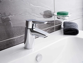 Фото Смеситель Vitra Solid S A42440EXP для раковины