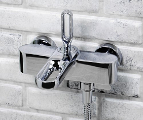 Фото Смеситель Wasserkraft Kammel 1801 для ванны с душем
