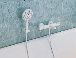 Фото Настенный держатель Hansgrohe Porter E 28387700