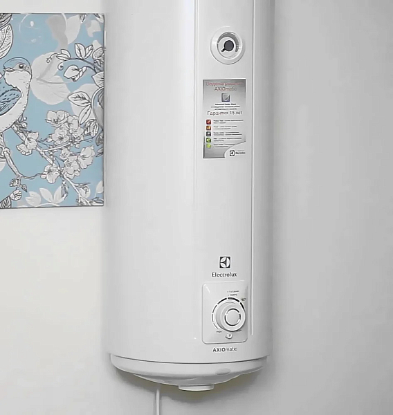 Водонагреватель Electrolux EWH 30 AXIOmatic Slim , изображение 4