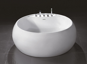 Фото Акриловая ванна BelBagno BB30-1550 155х155
